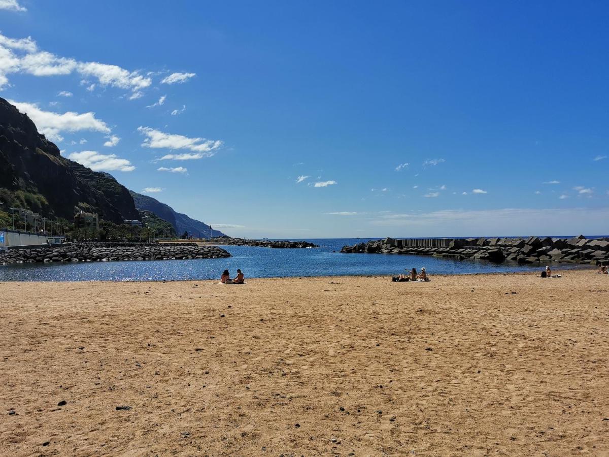 Charming Studios In Calheta Beach - Villa Esmeralda Buitenkant foto