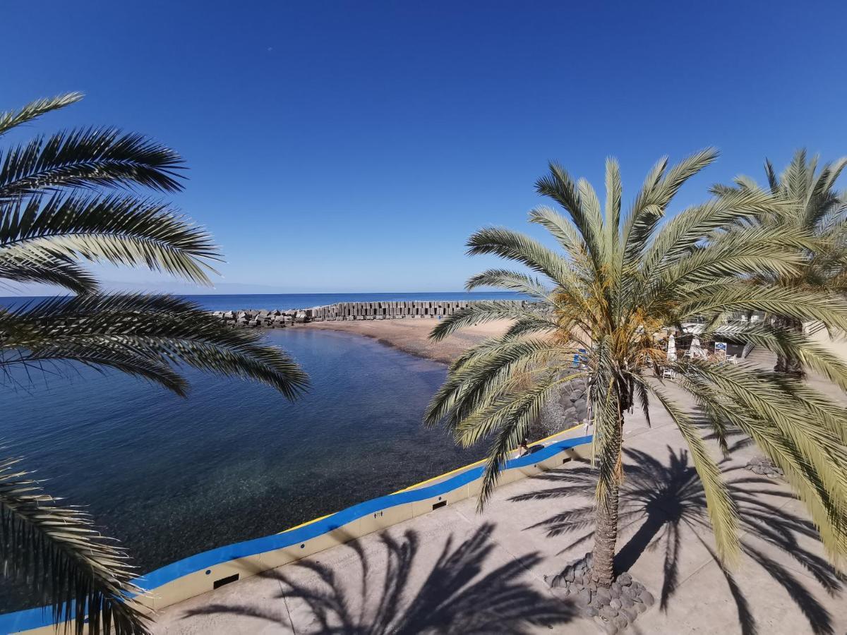 Charming Studios In Calheta Beach - Villa Esmeralda Buitenkant foto