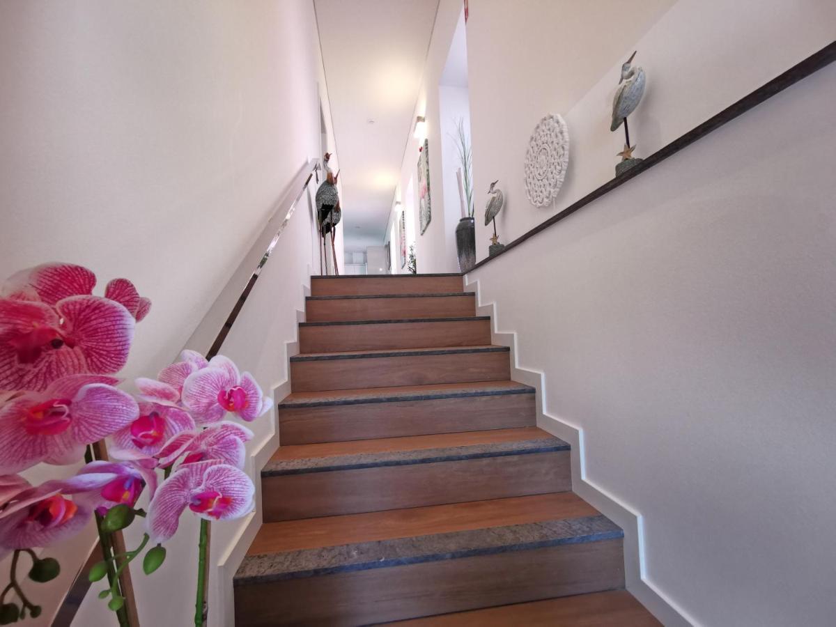 Charming Studios In Calheta Beach - Villa Esmeralda Buitenkant foto
