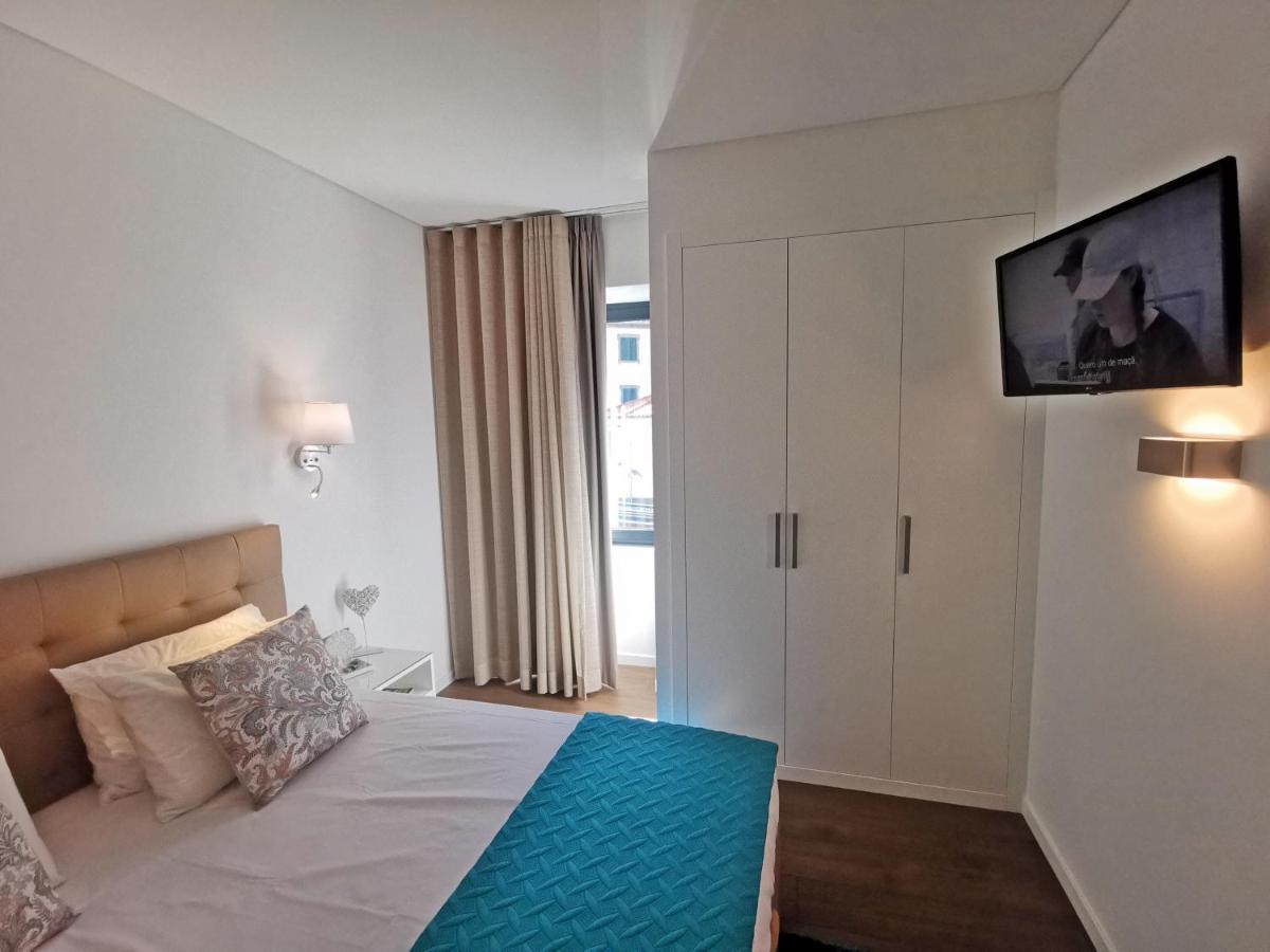 Charming Studios In Calheta Beach - Villa Esmeralda Buitenkant foto