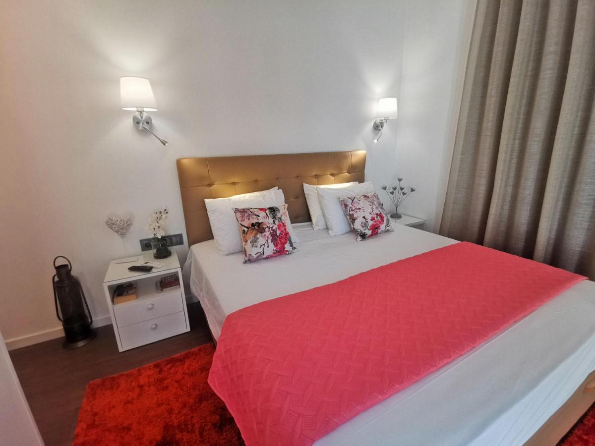 Charming Studios In Calheta Beach - Villa Esmeralda Buitenkant foto